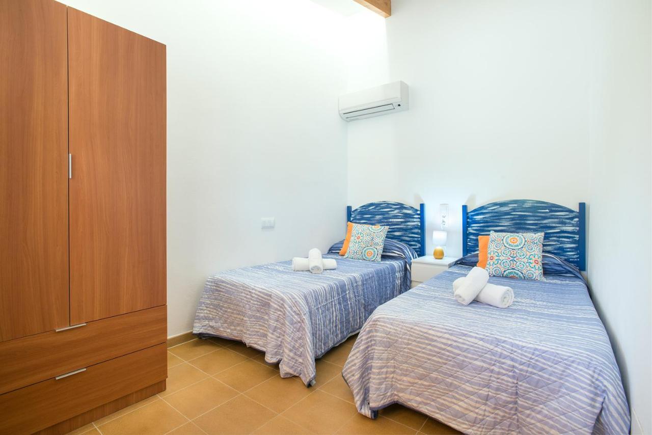 Owl Booking Villa Rafale - 5 Min Drive To The Beach Порт де Пойенса Екстериор снимка